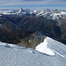 Vom Teufelsgrat gleitet der Blick über das Mattertal weit nach W bis zu Grand Combin und Mont Blanc