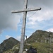 Verwittertes Gipfelkreuz auf dem Chli Fürstein (1900m).