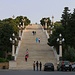 Bakı - Dağüstü Park.<br /><br />Die Treppe führt hinauf zu den Kreigsdenkmäler des jungen Staates. Vor der Unabhänigkeit war hier der berühmete Kirovpark.<br /><br />