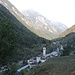 <b>L’escursione inizia alle 8:45 con una scalinata di un centinaio di metri che mi porta a Rancone (667 m), frazione di Lavertezzo. </b>