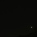 Gegen das Ende der Totalität der Mondfinsternis erschien die Venus über dem Osthorizont. Die Sterne links gehören zum Löwen (Leo), die rechten Sterne auf dem Foto zum Krebs (Cancer).
