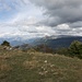Die karge, weite Landschaft der Haute-Provence.
