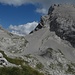 Vogelkarscharte mit der schuttigen Östl. Karwendelspitze