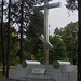 Grosses orthodoxes Denkmal im grössten Park von Битола (Bitola; 576m). Nach der Unabhängigkeit Mazedoniens wurden im ganzen Land grosse Kreuze aufgestellt.<br /><br />Anmerkung: Die Aufnahnezeit ist noch in OESZ, für die lokale MESZ also eine Stunde früher.
