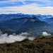 Gipfelaussicht von der Dent de Lys (2014,1m) zu den waadtländer Alpen.