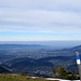 Blick ins Rheintal und zum Bodensee<br /><br />...die schnurgerade Strecke am linken Bildrand dürfte die Ill sein - der grösste Zufluss zum Alpenrhein