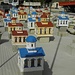diese Miniaturkirchen findet man häufig am Straßenrand und in Vorgärten