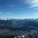Links die Tuxer und Zillertaler Alpen, rechts die Stubaier Alpen und dazwischen das Brennertal