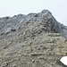 Nach der 2. Steilstufe ist der Guppengrat Gehgelände. (Bild vom 3.10. Kurz danach fallen die ersten Schneeflocken.)