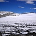Hier geht es über den Gletscher zurm Grüenbergsattel ( 3037m, in Bildmitte )