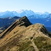 Blick vom Güpfi Nordgipfel zum Güpfi mit Berner Gipfelprominenz im Hintergrund