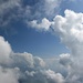 Wolken, gesehen von der Regalmwand
