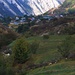 Blick aufs albanische Bergdorf Radomirë (1250m).