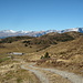 Blick von Culm Ault auf die Alp dil Plaun und die Berge der Surselva