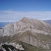 Lo spoglio Grignone, Grigna Settentrionale, visibili in basso a destra i vari strati geologici nella roccia