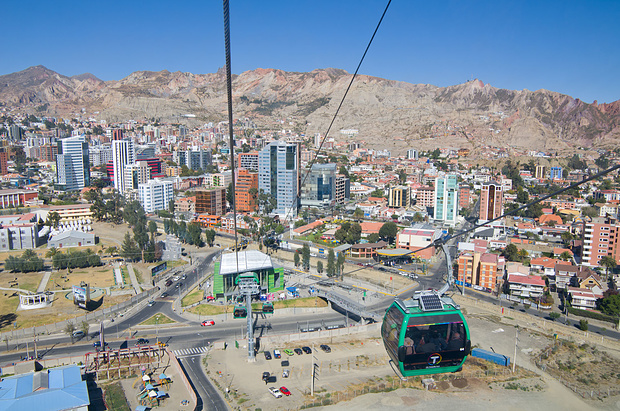 Drei Seilbahnen gibt es schon in La Paz, zwei neue werden gerade gebaut.