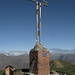 la croce di vetta del monte Bregagno: ora completa con l'agenda per lasciarvi un pensiero