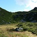 Vor der Alpe Ogaggia musste ich noch einen kleinen See umrunden, der den Pfad bedeckte.