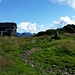 Bei den Hütten der Alpe Ogaggia...