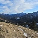 Am Südkamm des Risserkogels mit Blick zu Hinterem Sonnwendjoch und zu den Schinderspitzen