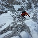 Kletterei im verschneiten Gelände ©Jonas