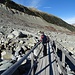 [u sursass58] auf der Holzbrücke, auf der man den Ova da Morteratsch überqueren kann, um das direkte Vorfeld des Gletschers zu erreichen.