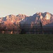 L'ingombrante mole dell'Ostello Monte Generoso è ben visibile da Rovio.