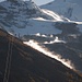 Arrivée à Saas Fee, las canons à neige en plein travail...
