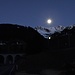 Am frühen Morgen auf der Fahrt nach Rueras begleitete mich der Mond  