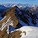 Gipfelaussicht vom Pizzo del Sole (2773,4m) nach Westen zum Pécianett (2764m).