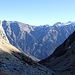 <b>Mi spingo per qualche metro sul versante mesolcinese, dove inizia la Val d’Anzon; posso così scorgere la bella località di Andergia (857 m), frazione di Mesocco. </b>