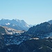 Krinnenspitze und Litnisschrofen - eine tolle Tour im heißen Sommer 2015. Dahinter Zugspitze links und Thaneller rechts.