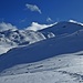 Rückblick auf den Abstiegsweg von der Motta da Sett-Flanke, man erkennt die beiden Schneebretter.
