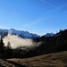 malerische Nebelschwaden auf Alp Herenchnöwis