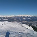 links die Zillertaler Alpen, rechts die Rieserfernergruppe, im Tal Bruneck