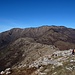La lunga dorsale che dal Monte Chiappozzo sale al Monte Prato Pinello