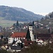 Das Benediktiner-Kloster Öhningen und dahinter Stein am Rhein