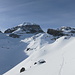 Das Alpler Tor markiert ein rassiges Skitourenziel.