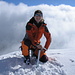 Tanja geniesst den Gipfelsieg auf dem Galenstock 3586m
