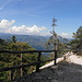 Blick vom Eppaner Höhenweg in die Sarntaler Alpen.