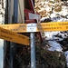 <b>Alla Stazione San Nicolao (701 m) imbocco il sentiero che si sviluppa alla destra della strada (via Valle dell'Alpe).
</b>