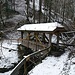gedeckte Holzbrücke über den Schnebelhornbach in Libingen