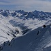 Madrisahorn (2826,1m): Gipfelaussicht auf die Silvrettagipfel und ins Schlappintal.
