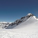 <b>20'000esima foto pubblicata in Hikr.org!<br />Dopo circa 2 h 30 min di cammino, soste comprese, raggiungo la Wenglilücke (2479 m), un valico alpinistico che dà accesso alla Peiltal e più in basso alla Valle di Vals. </b>