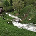 Der Bach Ruisseau de la Motte bei der Ferienhaussiedlung La Combe