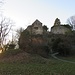 an der bereits im Schatten liegenden Burg Gebhardsberg vorbei ...