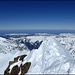 Geschafft, Gipfel Finsteraarhorn 4274m<br /><br />Links hinten ist der Mittellegigrat zum Eiger schön zu sehen