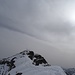 der finale Grat zum Gipfel ist etwas heikel, auch weil der Schnee wirklich weich und sulzig ist. 