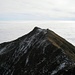 Gipfelblick vom Gridone 2188m entlang des Südostgrates zur Wetterstation und zum Gipfel des Cruit 2085m