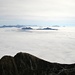 Gipfelaussicht vom Gridone 2188m zum Gipfel des Fumadiga 2010m sowie zu einer Teiletappe der [http://www.hikr.org/tour/post16820.html Tamaro-Lema-Tour]